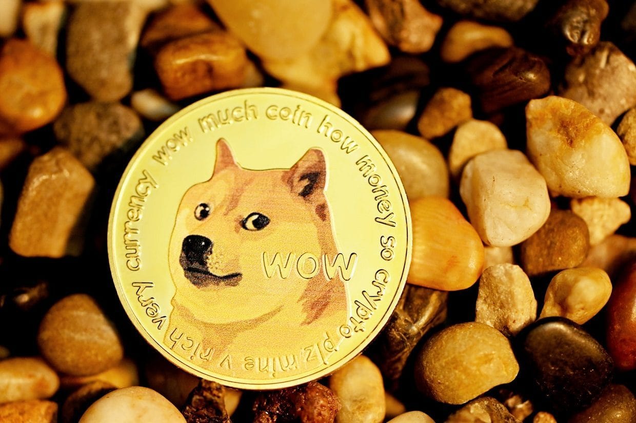 De digitale munt Dogecoin komt met een wijziging. Elon Musk reageert daarom en spreekt direct zijn steun uit.